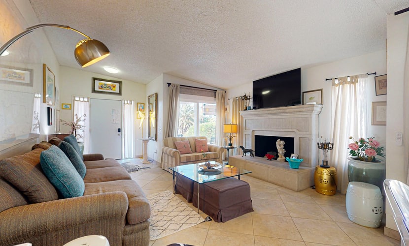 Recently Updated Home w/ Private Patios: 15 Mins From Downtown Palm Springs