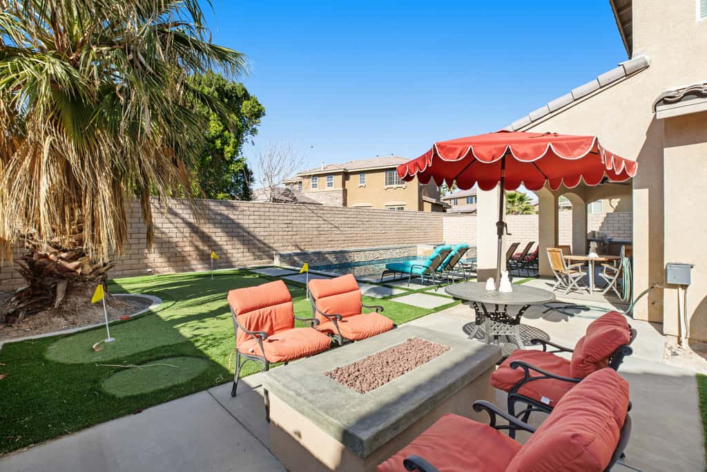 Casa Whimsy