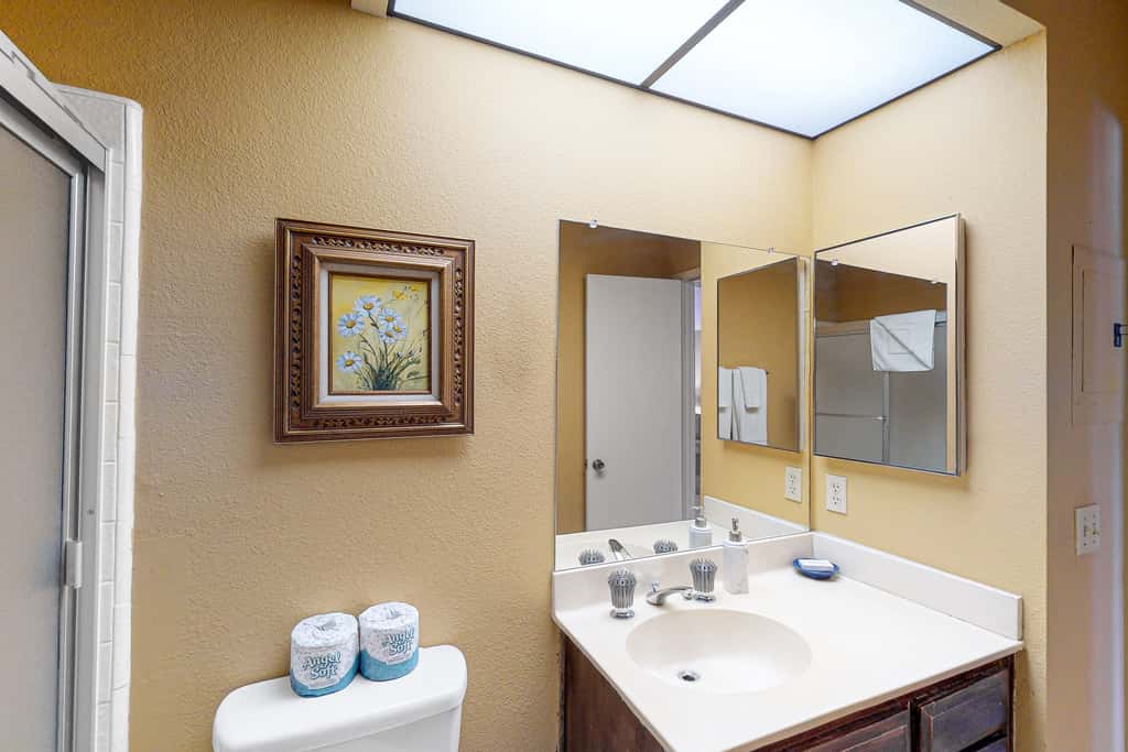 Easy Living Palm Desert