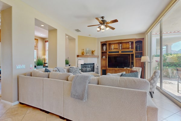 Dog-Friendly Retreat w/ Bar, Private Pool, & Spa - Golf On-Site