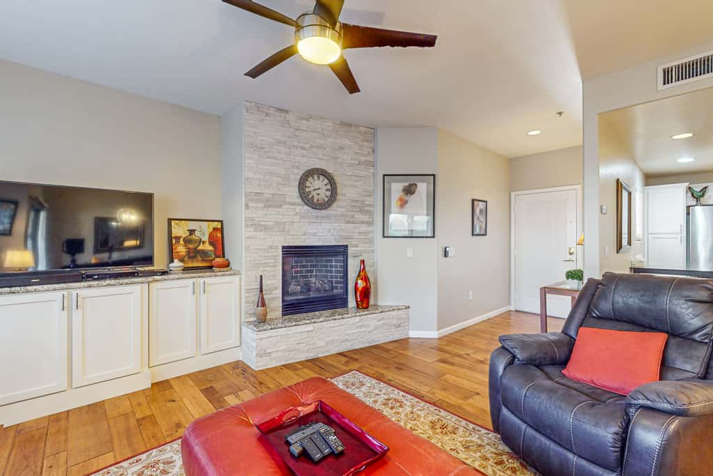 Grayhawk Condo