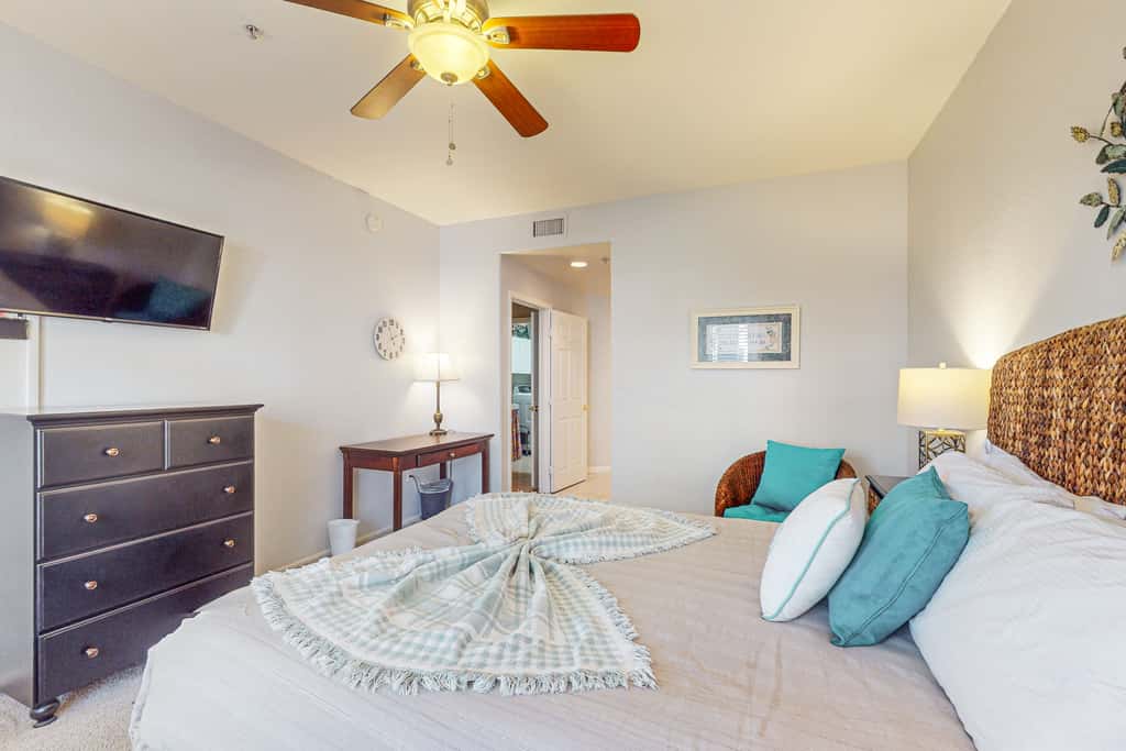 Grayhawk Condo