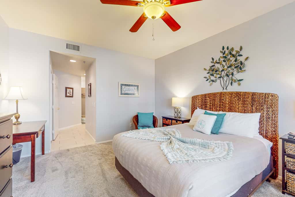 Grayhawk Condo