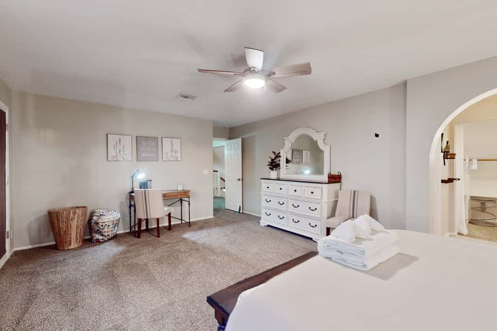 Chandler Chic Retreat