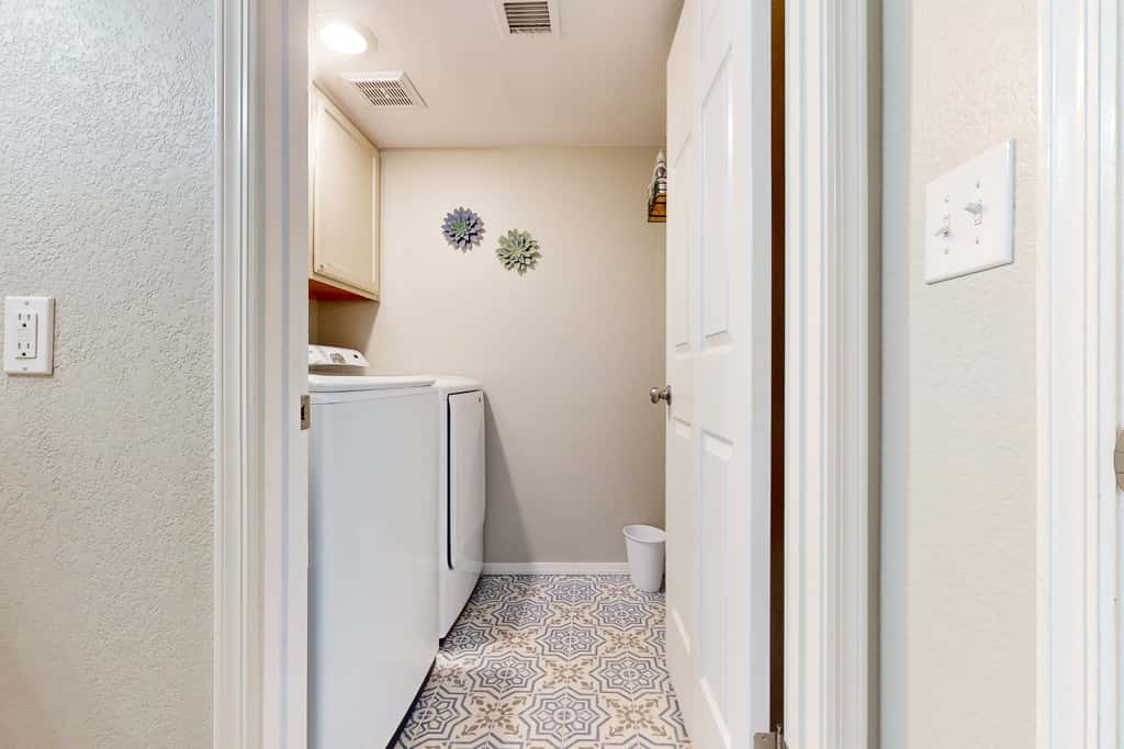 Chandler Chic Retreat
