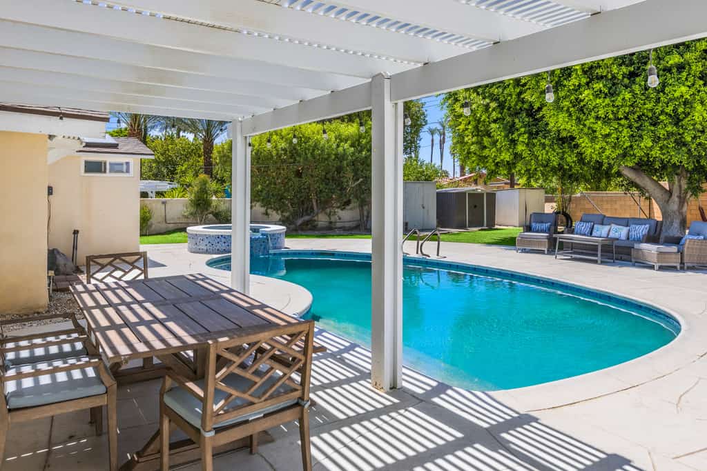 Sunshine, Style & Your Own Private Pool Retreat – Dog-Friendly!- #112181