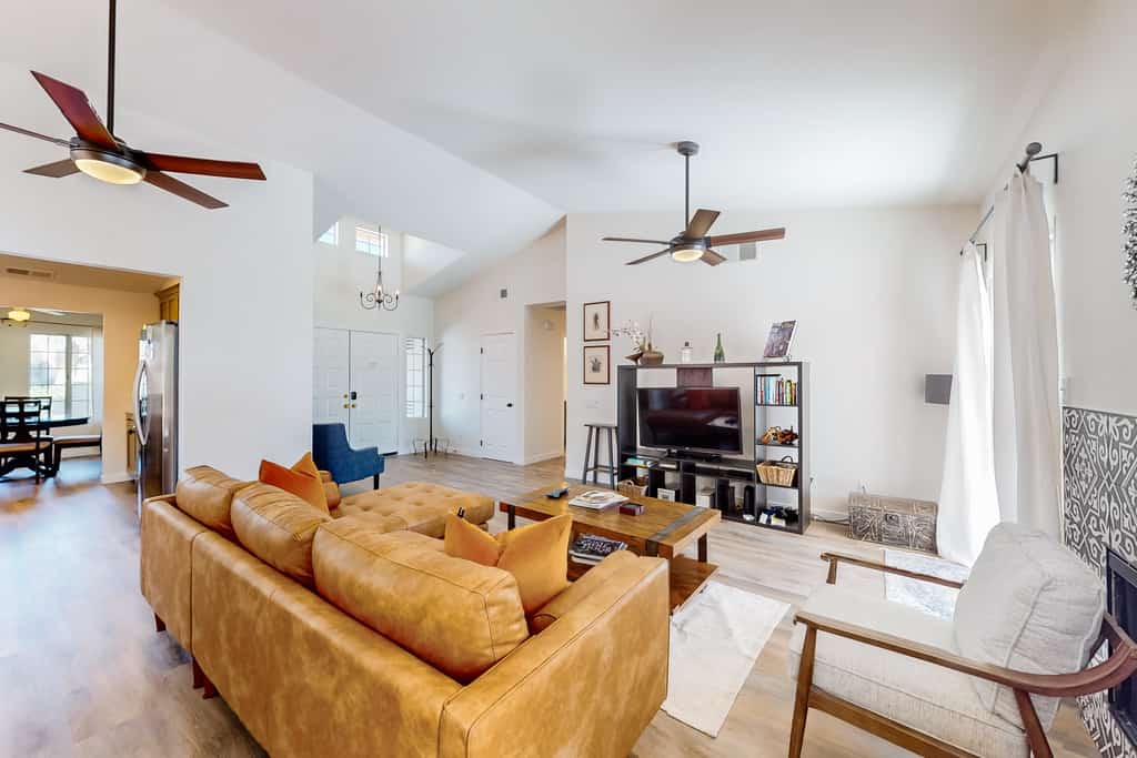 Dog-Friendly Home w/ a Private Pool, Pool Spa, Firepit, & Patio - 3BR - #66716