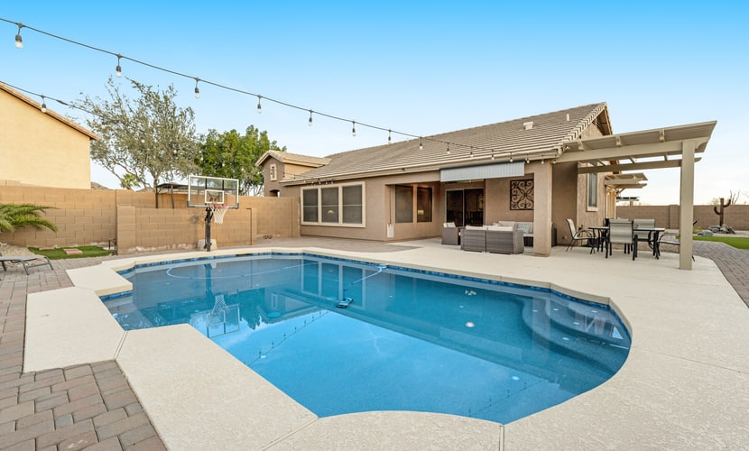 Stunning home with mountain views, pool, fast WiFi, central AC & W/D