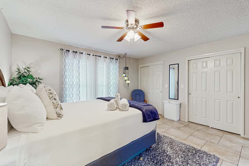 Sunland Village