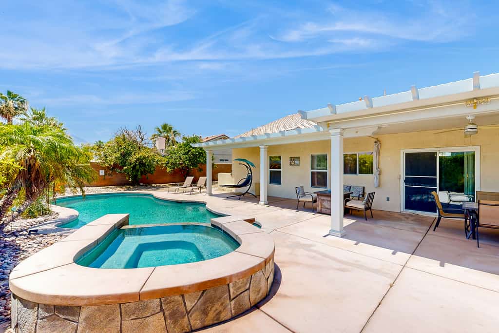 Stunning home  with private heated pool, spa, firepit, grill & alfresco dining