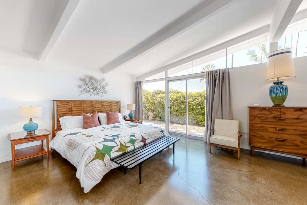 The Arrow of Twin Palms - Midcentury Alexander - 3505