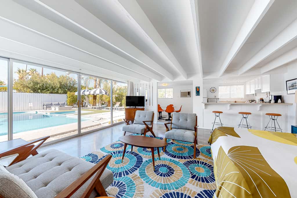 The Arrow of Twin Palms - Midcentury Alexander - 3505