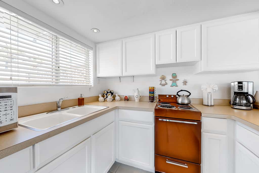 The Arrow of Twin Palms - Midcentury Alexander - 3505