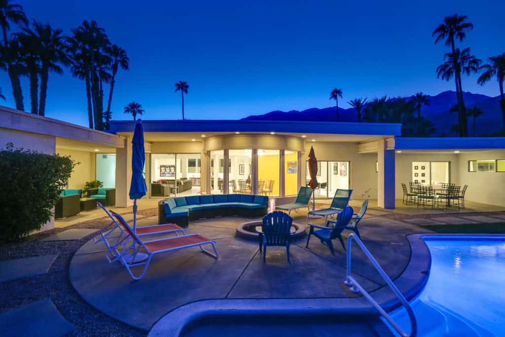 The Martini House - 380