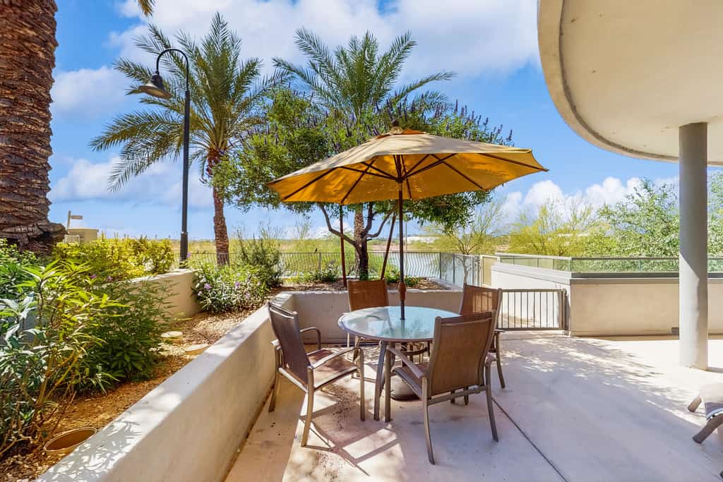 Waterfront Getaway w/ Free WiFi, Central A/C, Washer/Dryer, & Shared Pool