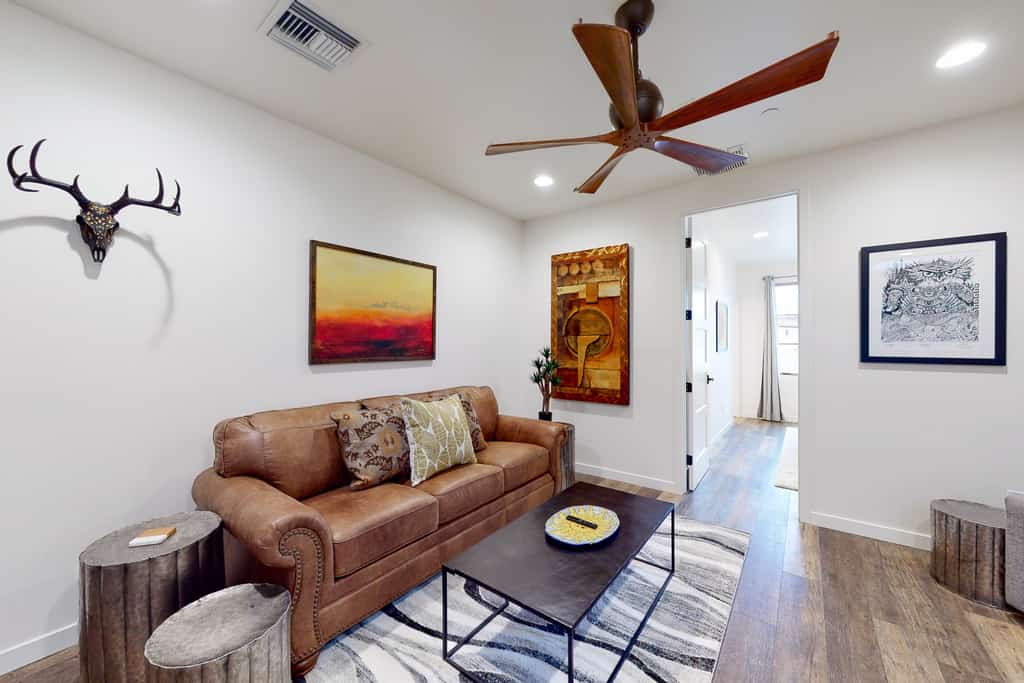 Delightful Desert Gem W/ High-Speed WiFi, Modern Art, & Balcony - Dogs Welcome