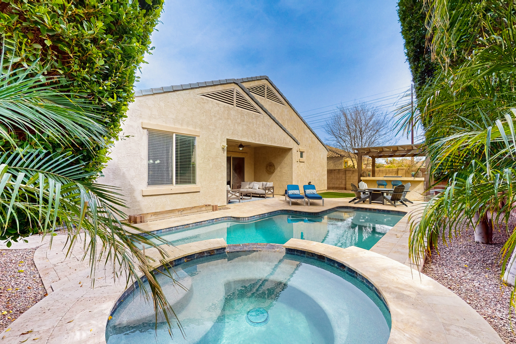 Tropical Poolside Paradise
