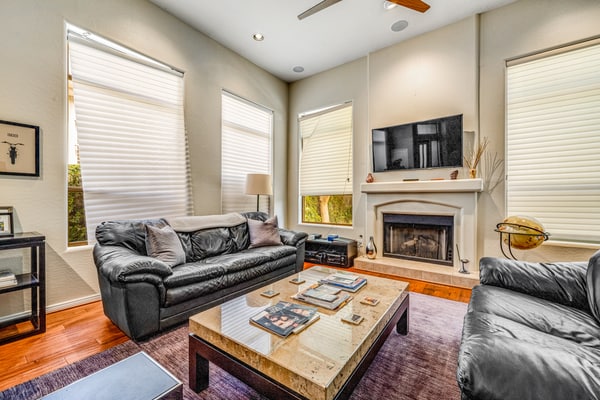 Dog-friendly monthly rental with private backyard, grill, W/D - great location