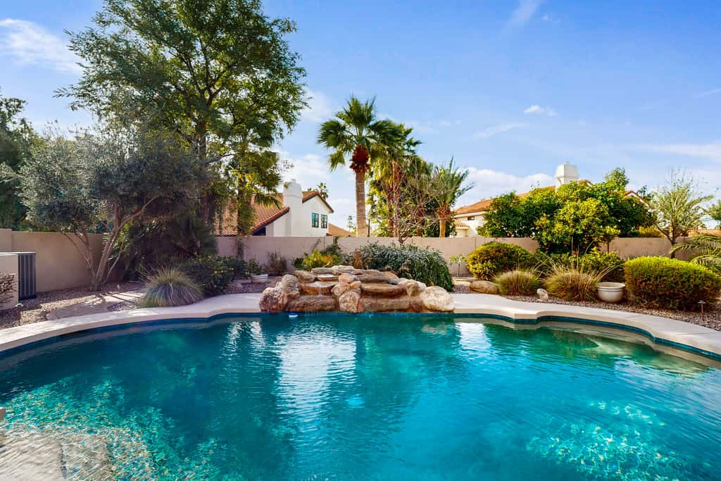 Paradise Retreat