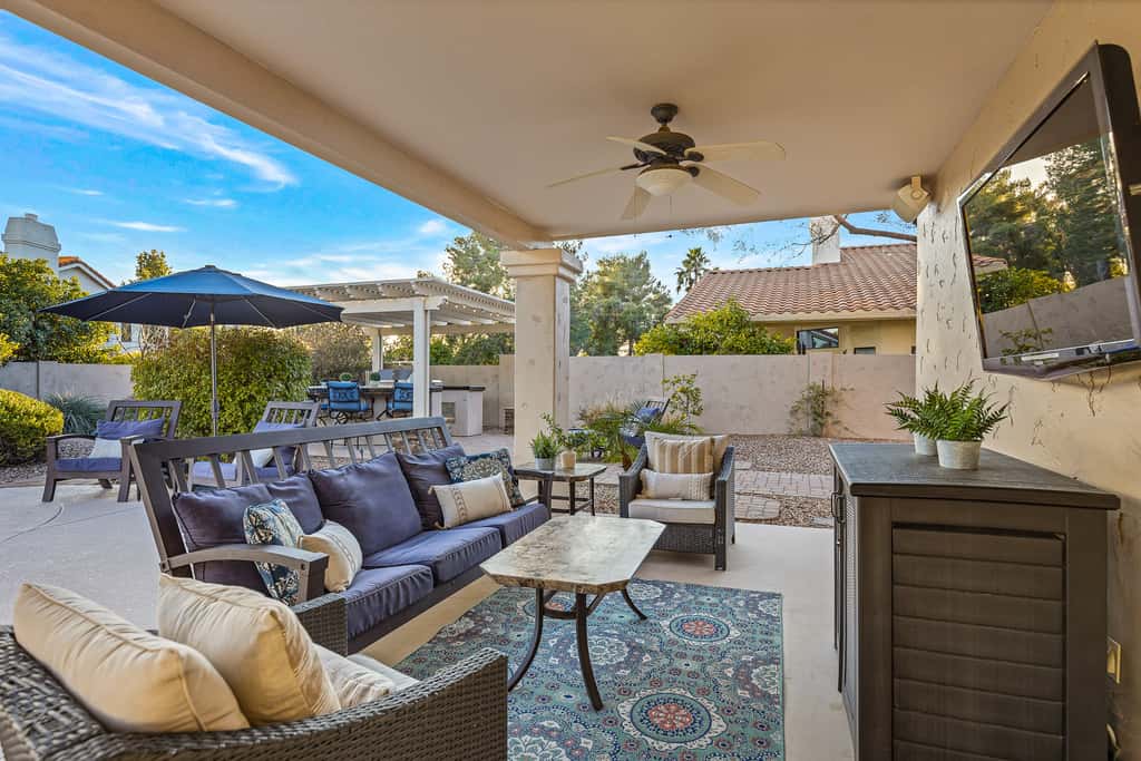 Paradise Retreat