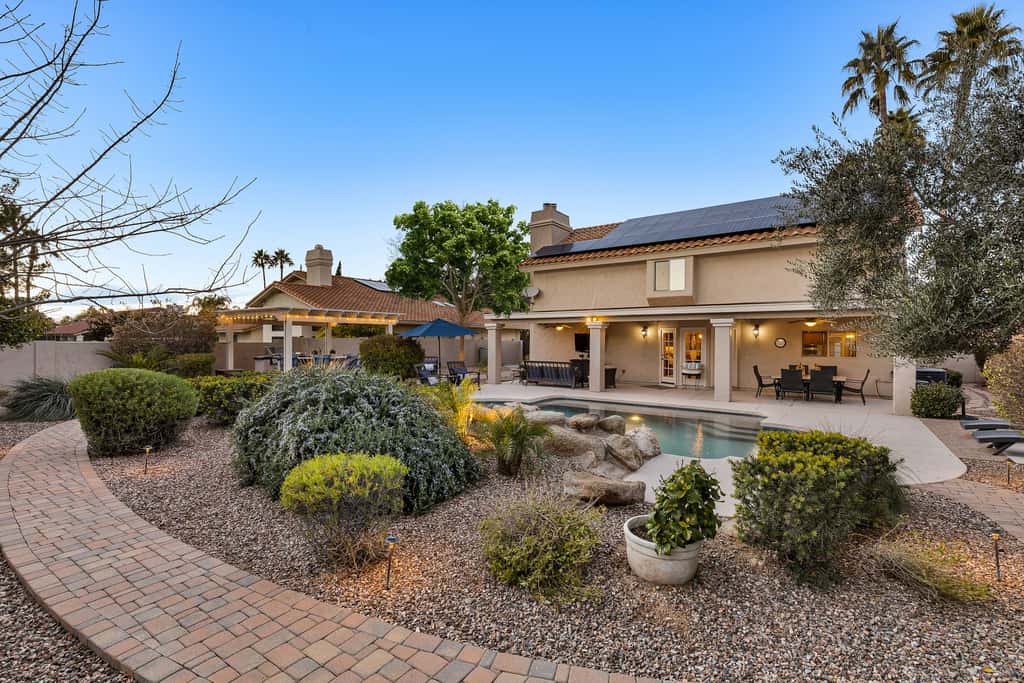 Paradise Retreat