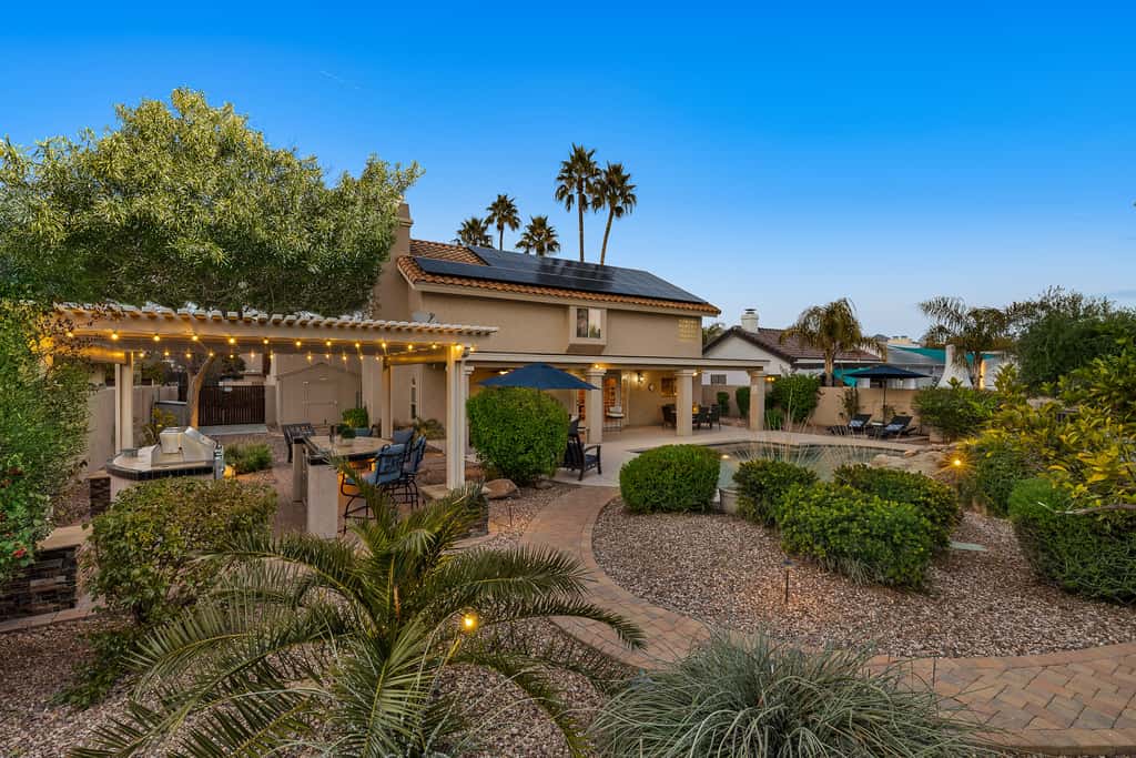 Paradise Retreat