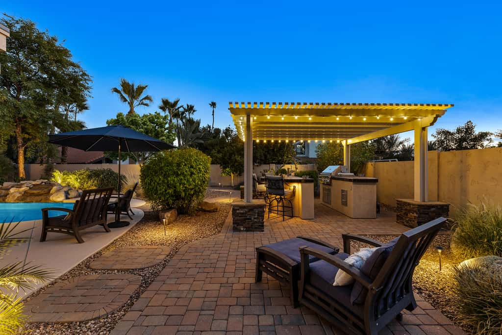 Paradise Retreat