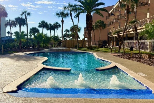 Barefoot Sunrise - Oceanview Escape!