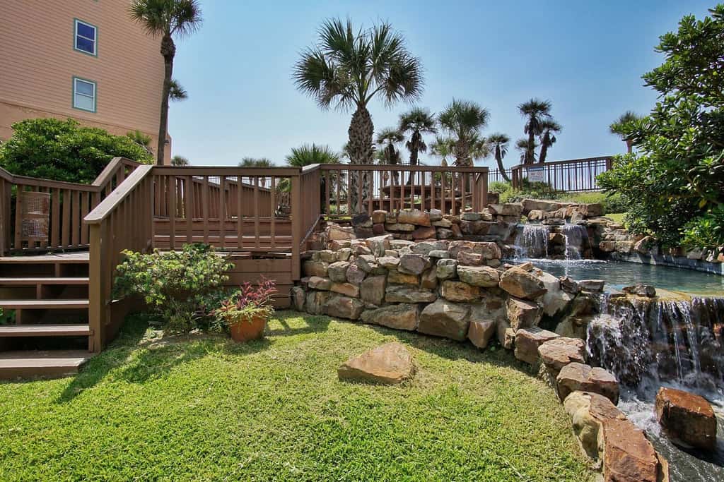 Pelican Bungalow
