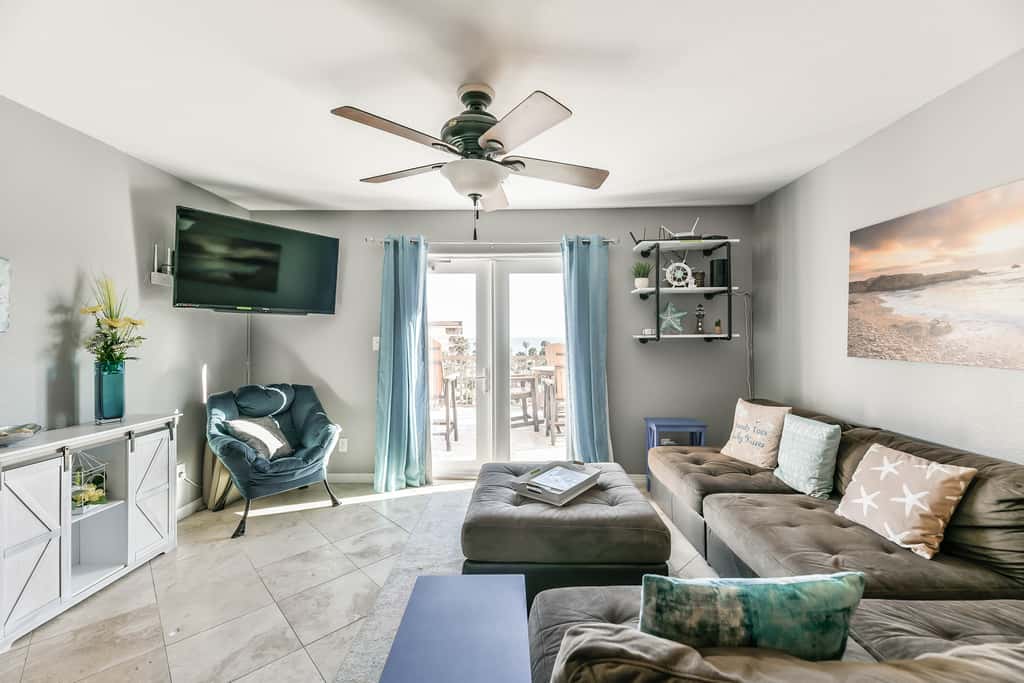 Pelican Bungalow