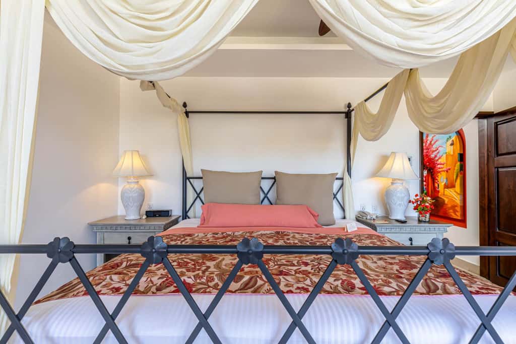 Amazing 2BR Condo with Private Terrace - Ocean View