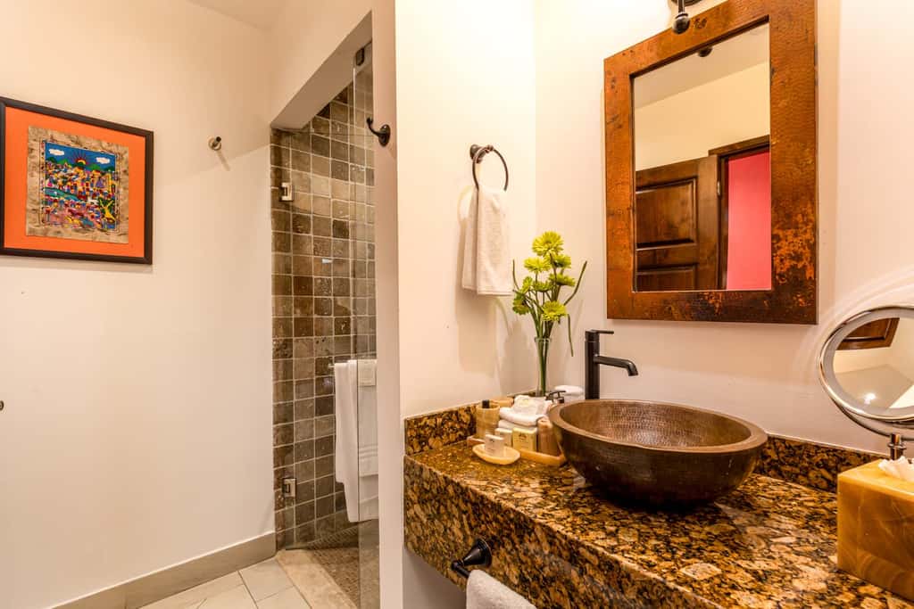 Amazing 2BR Condo with Private Terrace - Ocean View