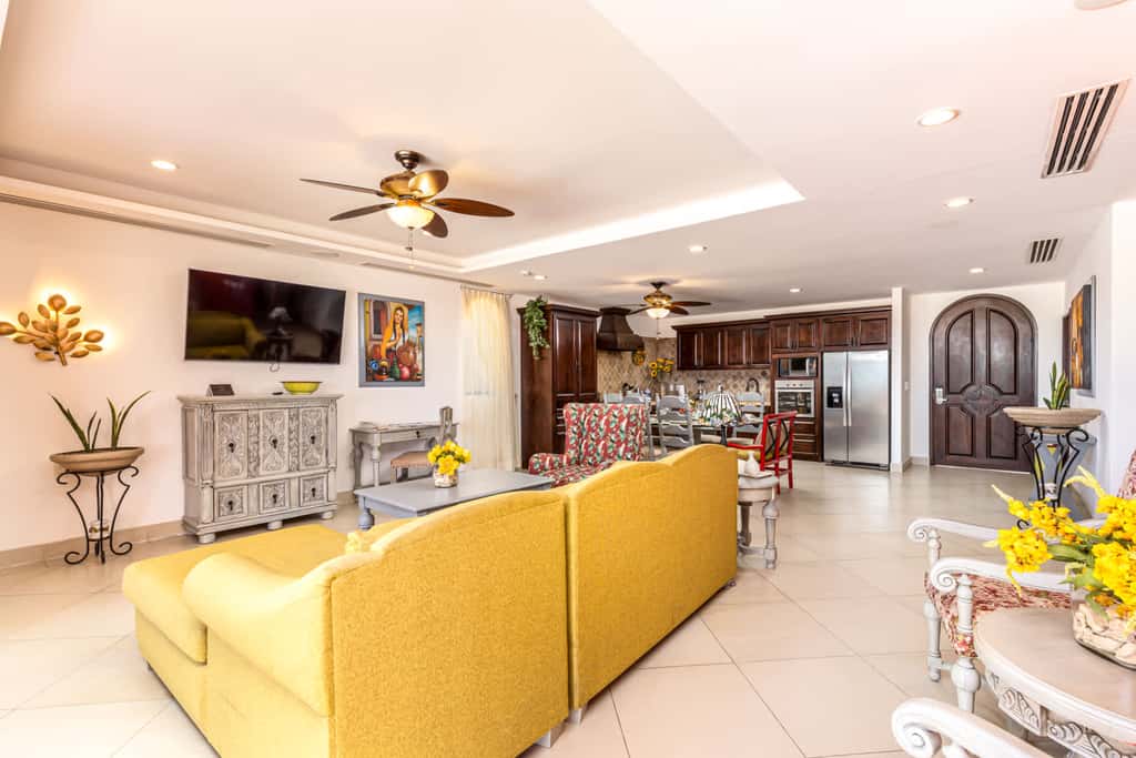 Amazing 2BR Condo with Private Terrace - Ocean View