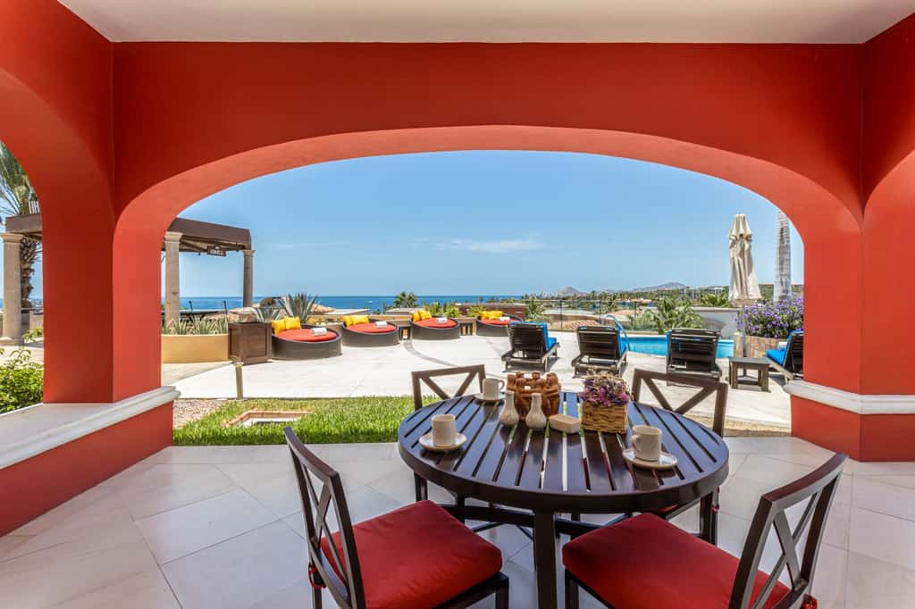 Amazing 2BR Condo with Private Terrace - Ocean View