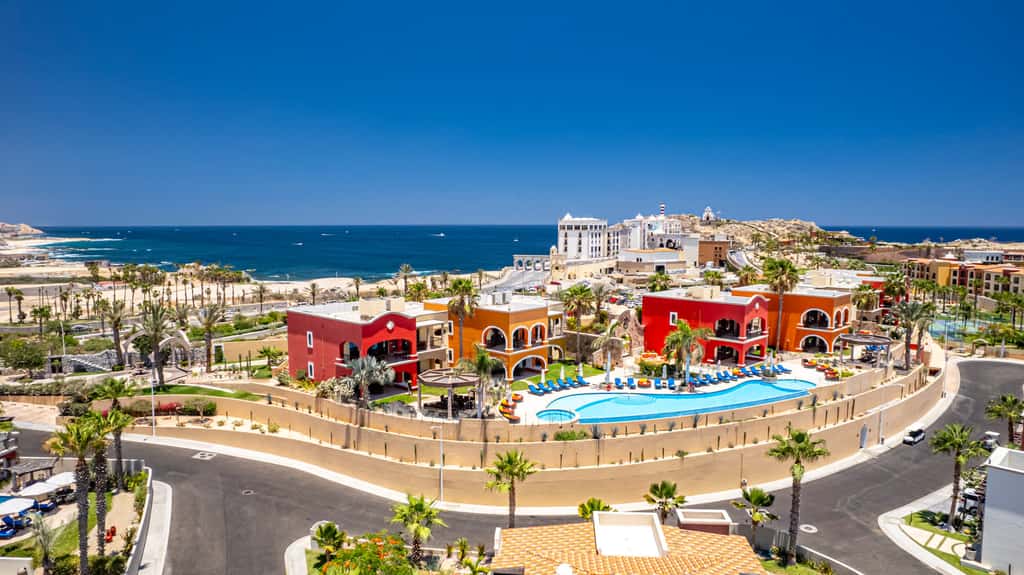 Amazing 2BR Condo with Private Terrace - Ocean View