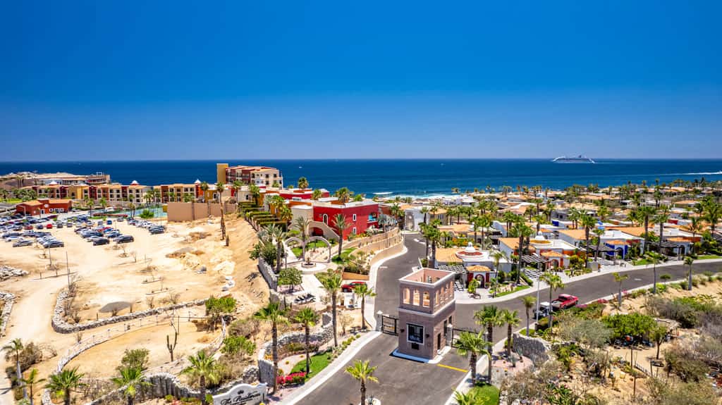 Amazing 2BR Condo with Private Terrace - Ocean View