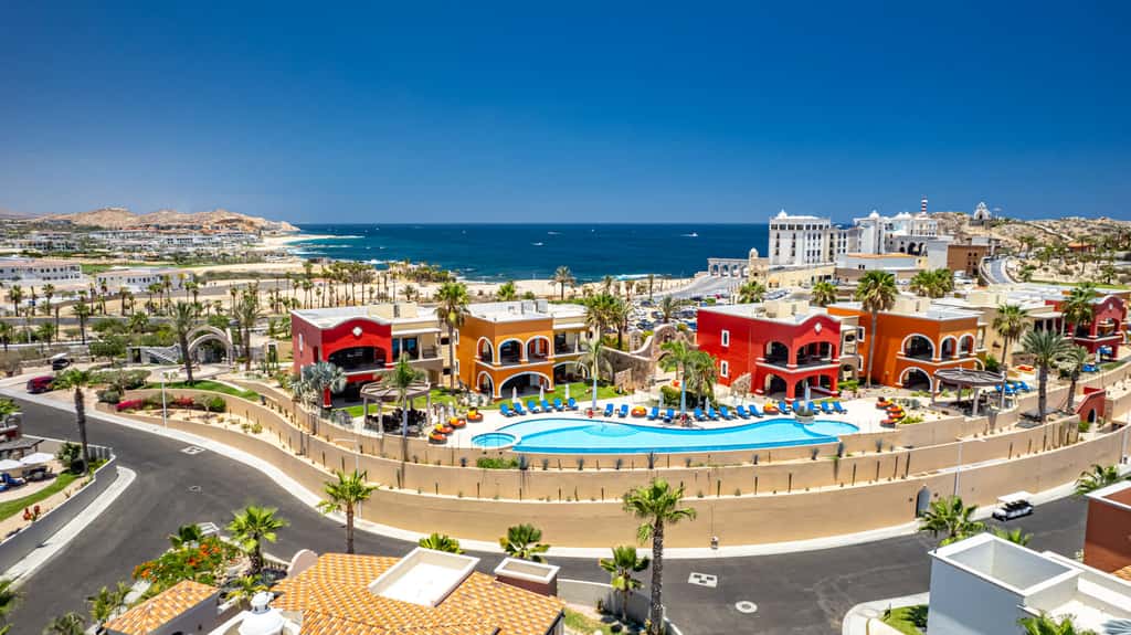 Amazing 2BR Condo with Private Terrace - Ocean View