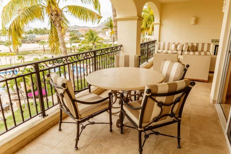 Nestled on the tranquil third floor of a magnificent resort, this newly renovated sanctuary invites you to immerse yourself in the serenity of oceanfront living. With sweeping views of the azure waters and verdant landscapes, time seems to slow down, allowing you to savor every moment enveloped in the gentle caress of warm breezes.