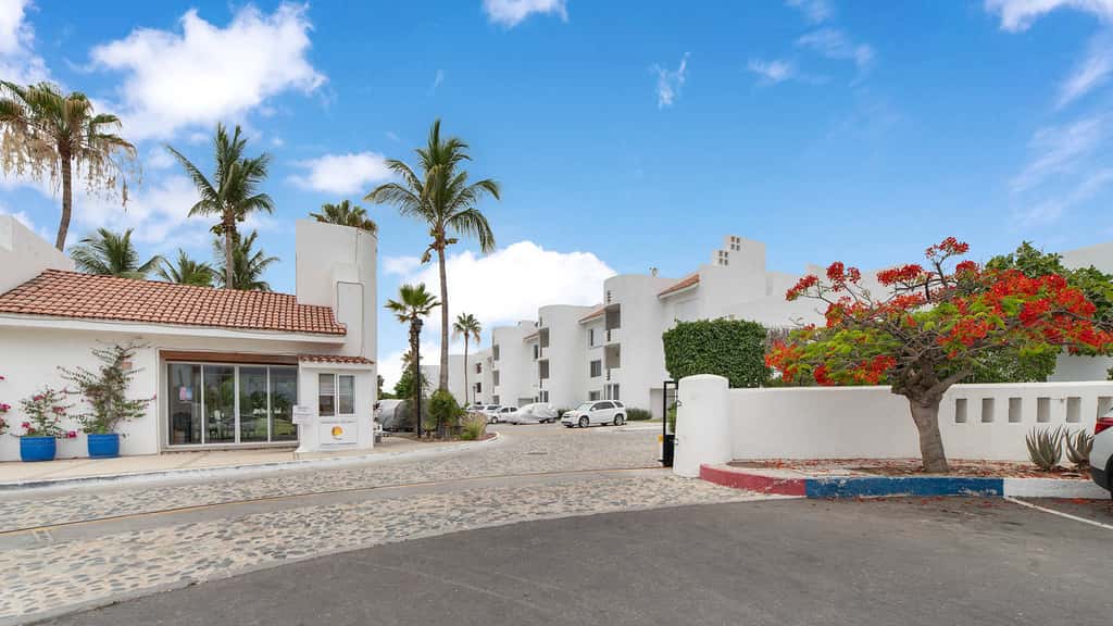 Peninsula Luxury Condo Vidanta Golf & Beach Access