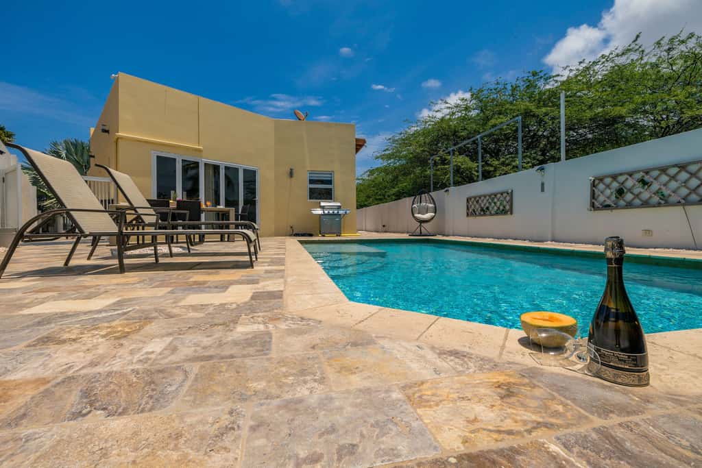 Turibana Villa