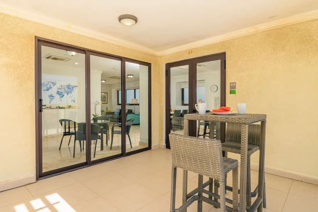 Palm Aruba 418