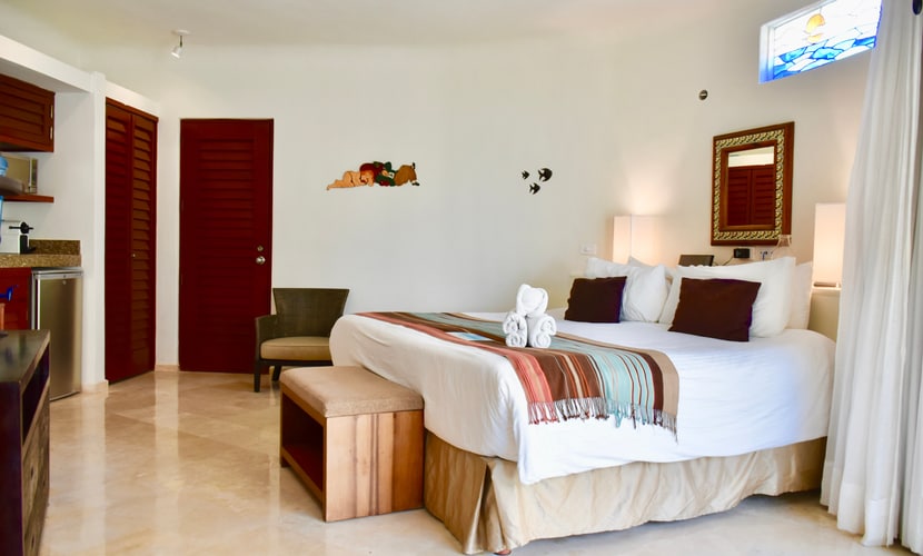 Amazing studio with ocean view in the heart of Playa del Carmen. 310