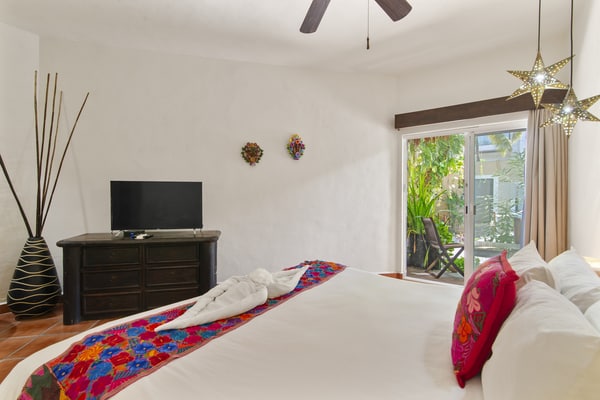 Riviera del Sol Amazing King Size Junior Suite 105