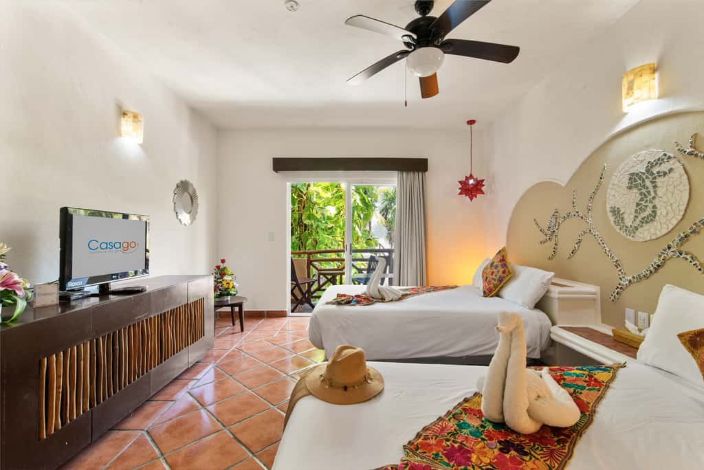 Riviera del Sol Double Queen Deluxe Suite, 203