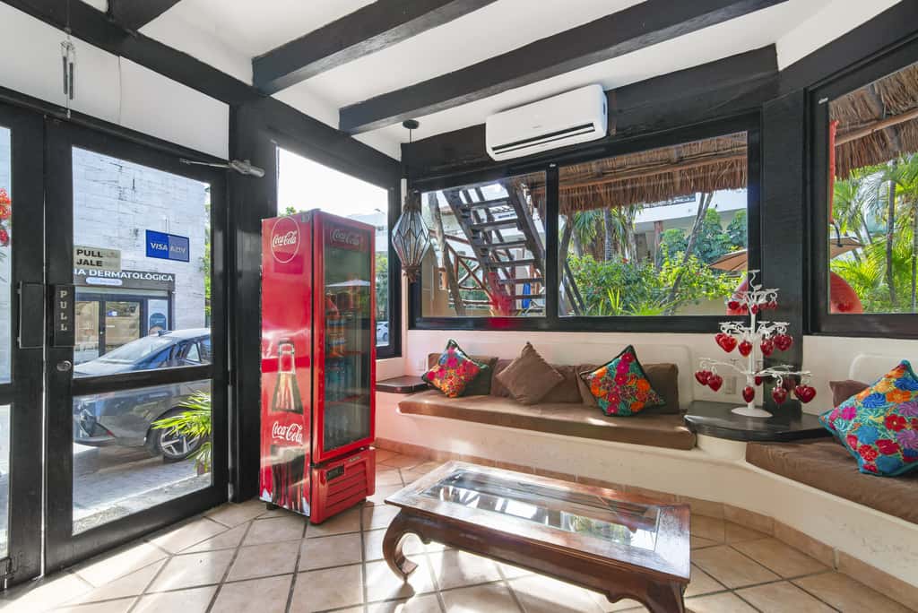 Riviera del Sol Double Queen Deluxe Suite, 204