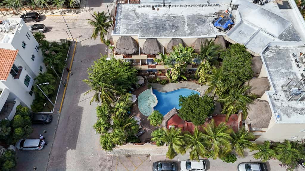 Riviera del Sol Double Queen Deluxe Suite, 204
