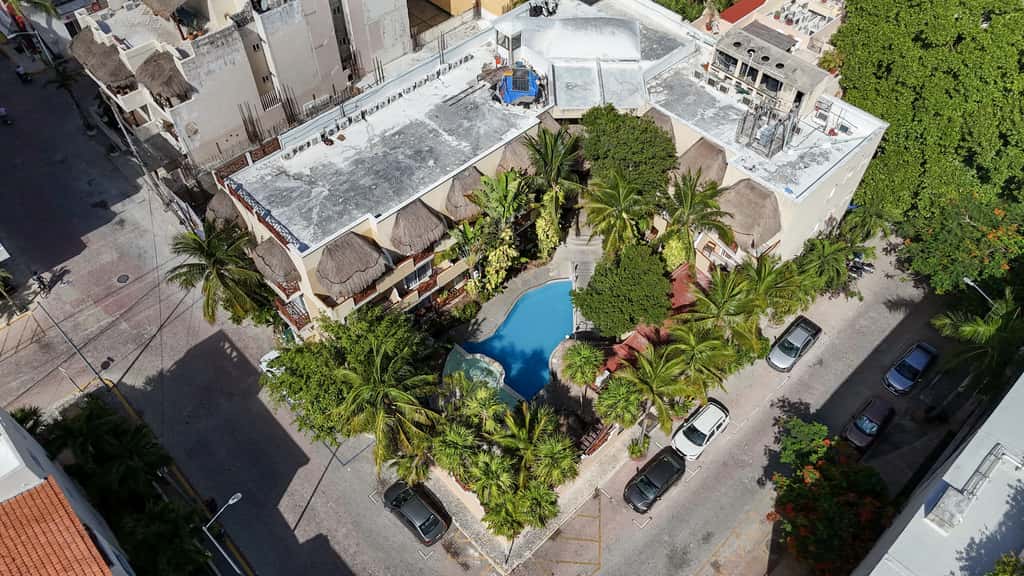 Riviera del Sol Double Queen Deluxe Suite, 204