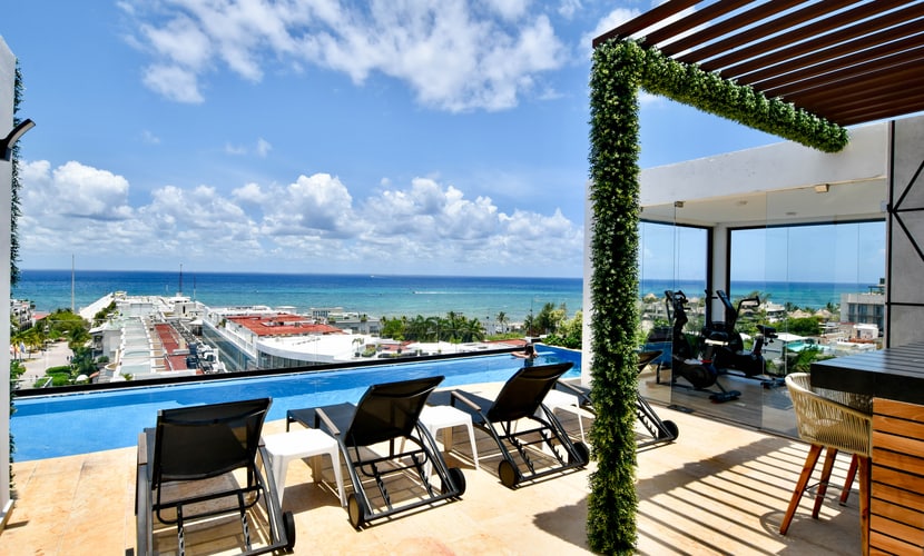 One Paralia Studio by Casago