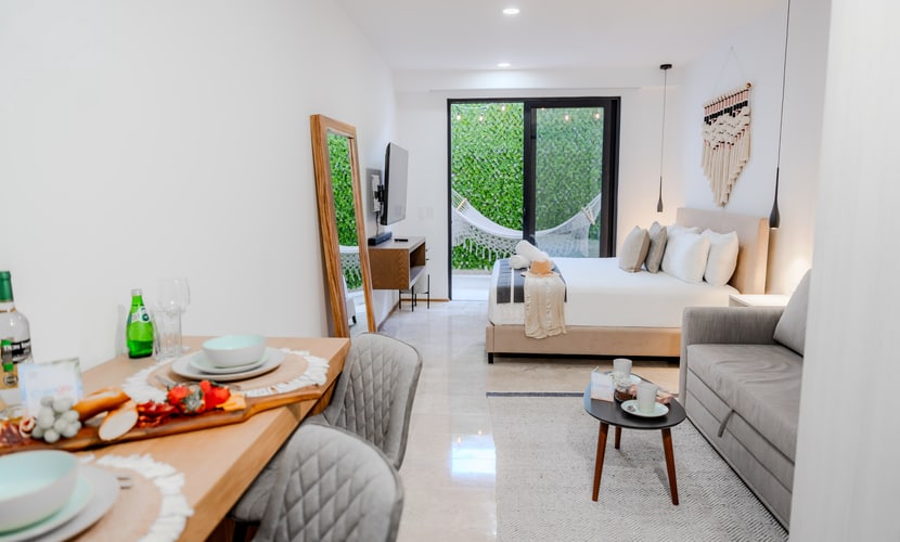Bright Studio, Infinity Pool in Rooftop & Caribbean View