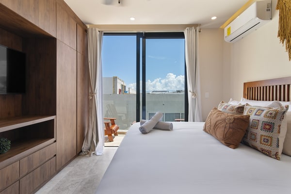 Ideal Location | Pool, Rooftop, Coworking & Gym | Casago